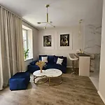 Golden Key 35m2 Aprtament Blisko Dworzec, Spodek, Mck, Self Check-in, Parking