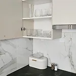 Golden Key 35m2 Aprtament Blisko Dworzec, Spodek, Mck, Self Check-in, Parking Apartmán