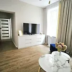 Golden Key 35m2 Aprtament Blisko Dworzec, Spodek, Mck, Self Check-in, Parking Apartmán