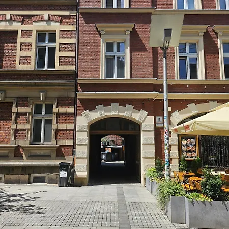 Golden Key 35m2 Aprtament Blisko Dworzec, Spodek, Mck, Self Check-in, Parking Apartamento