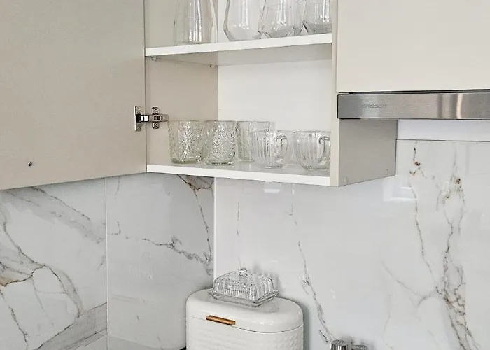 Golden Key 35m2 Aprtament Blisko Dworzec, Spodek, Mck, Self Check-in, Parking Appartamento